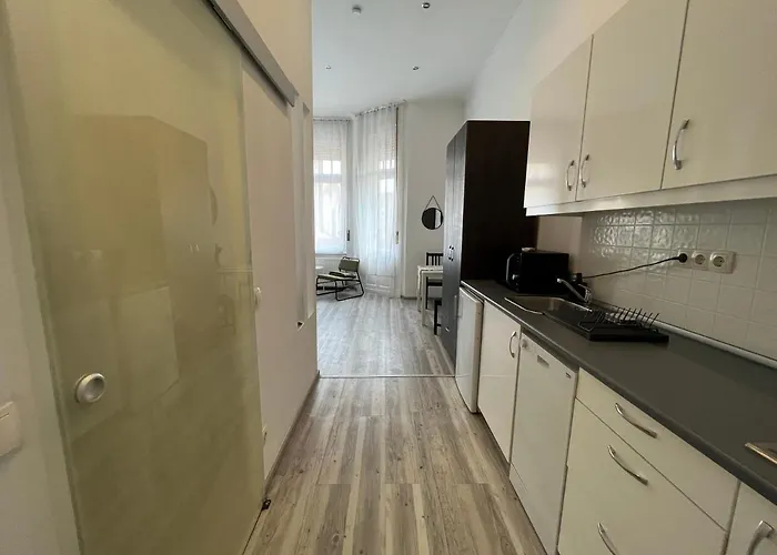 D58 Superior In The Center